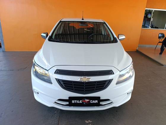 CHEVROLET ONIX 1.0 MPFI JOY 8V FLEX 4P MANUAL